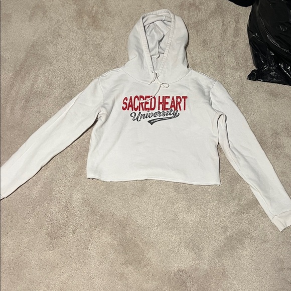 white cropped sacred heart university size medium women’s hoodie - Picture 1 of 4